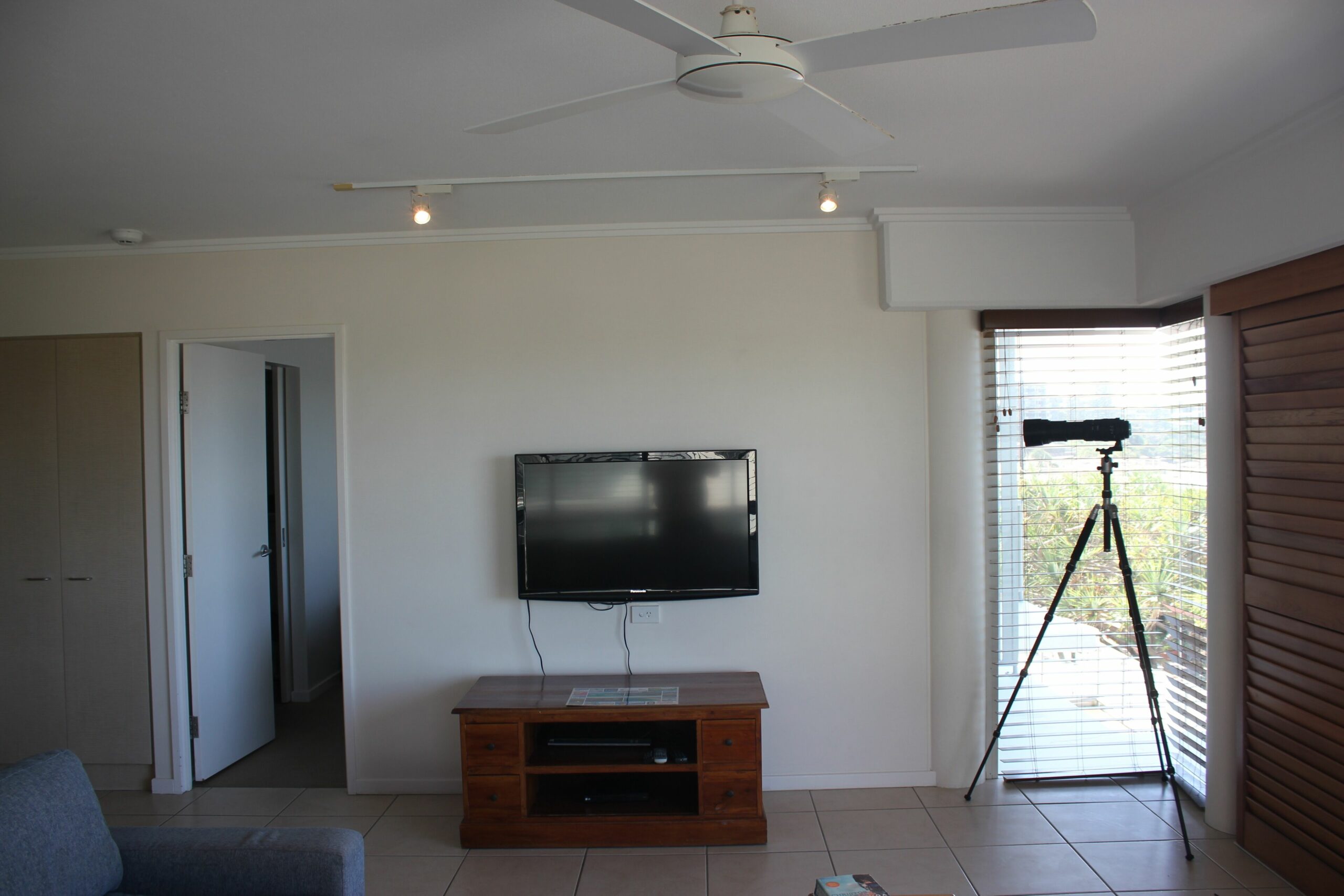 Rolling Surf Resort Kings Beach Beachfront Ideal Apartment