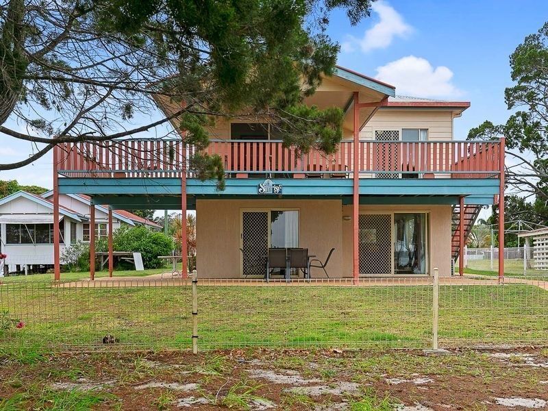 Sunrise Down - Burrum Heads- Riverfront-2br-aircon-pets Welcome