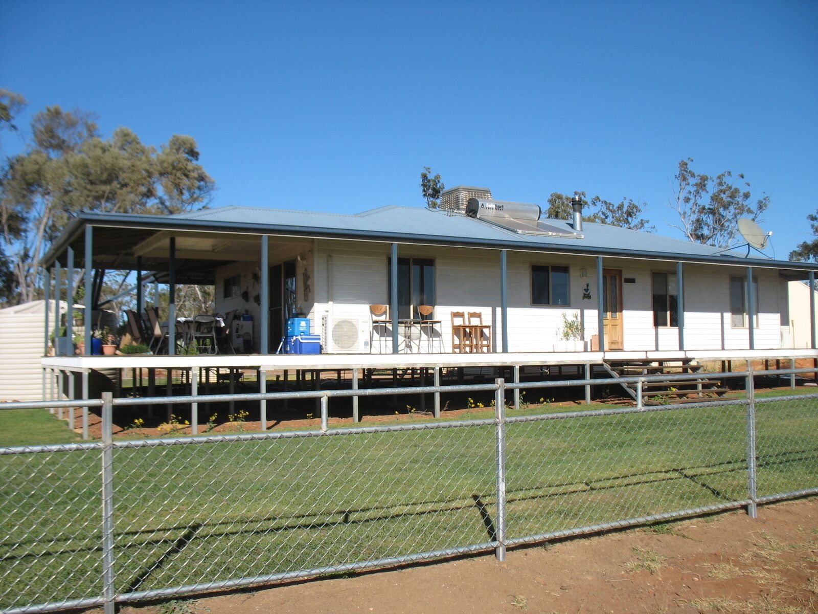 Farm Stay on a Working Cattle Property in South West Queensland