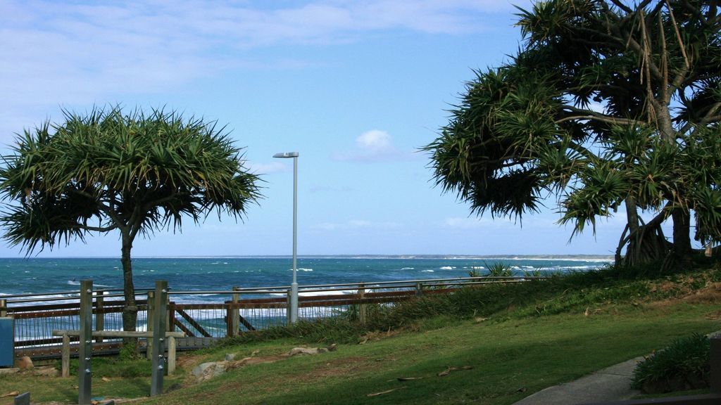 Pandanus Shores Unit 2 Kings Beach QLD