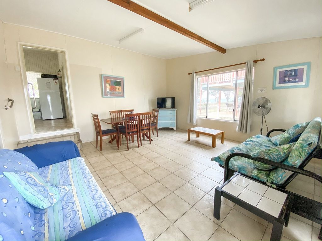 Beachcomber - Burrum Heads - Riverfront - 2BR - Pets Welcome