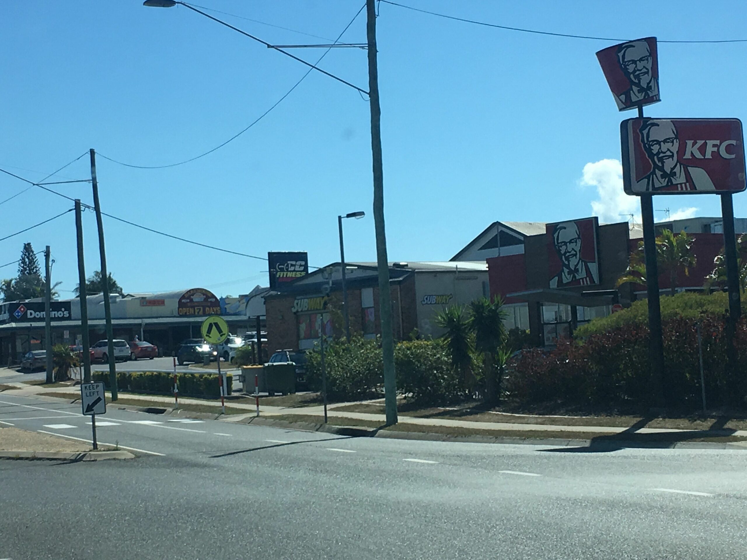 BEACH AVE - WALK TO BEACH, SHOPS & TAVERN