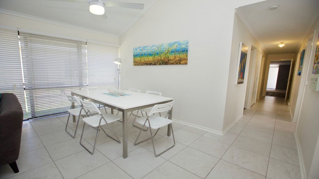 1/5 Robe St Currimundi QLD