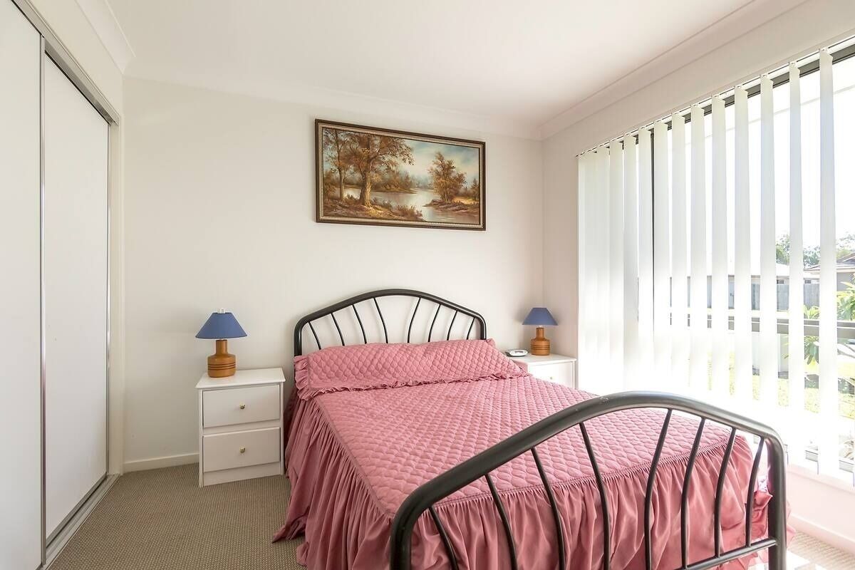 Beerwah Ideal 2 Bed Apartment - Pet Friendly and 5 Minutes to Australia Zoo