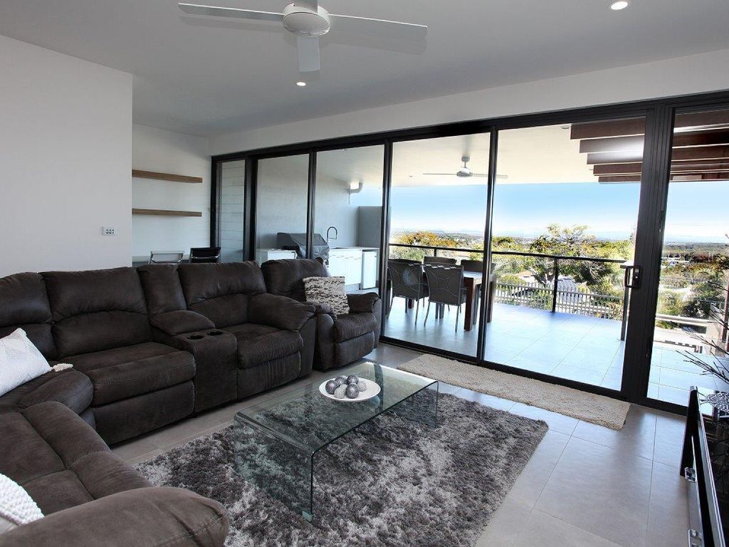 Luxury Townhouse at Kings Beach