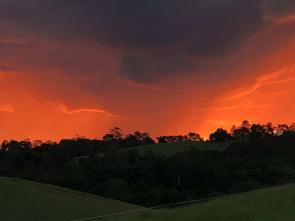 Maleny Springs Farm - Luxurious House on 100 Acres