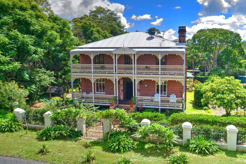 ? Currawong House Maleny ? Georgian Style Manor?