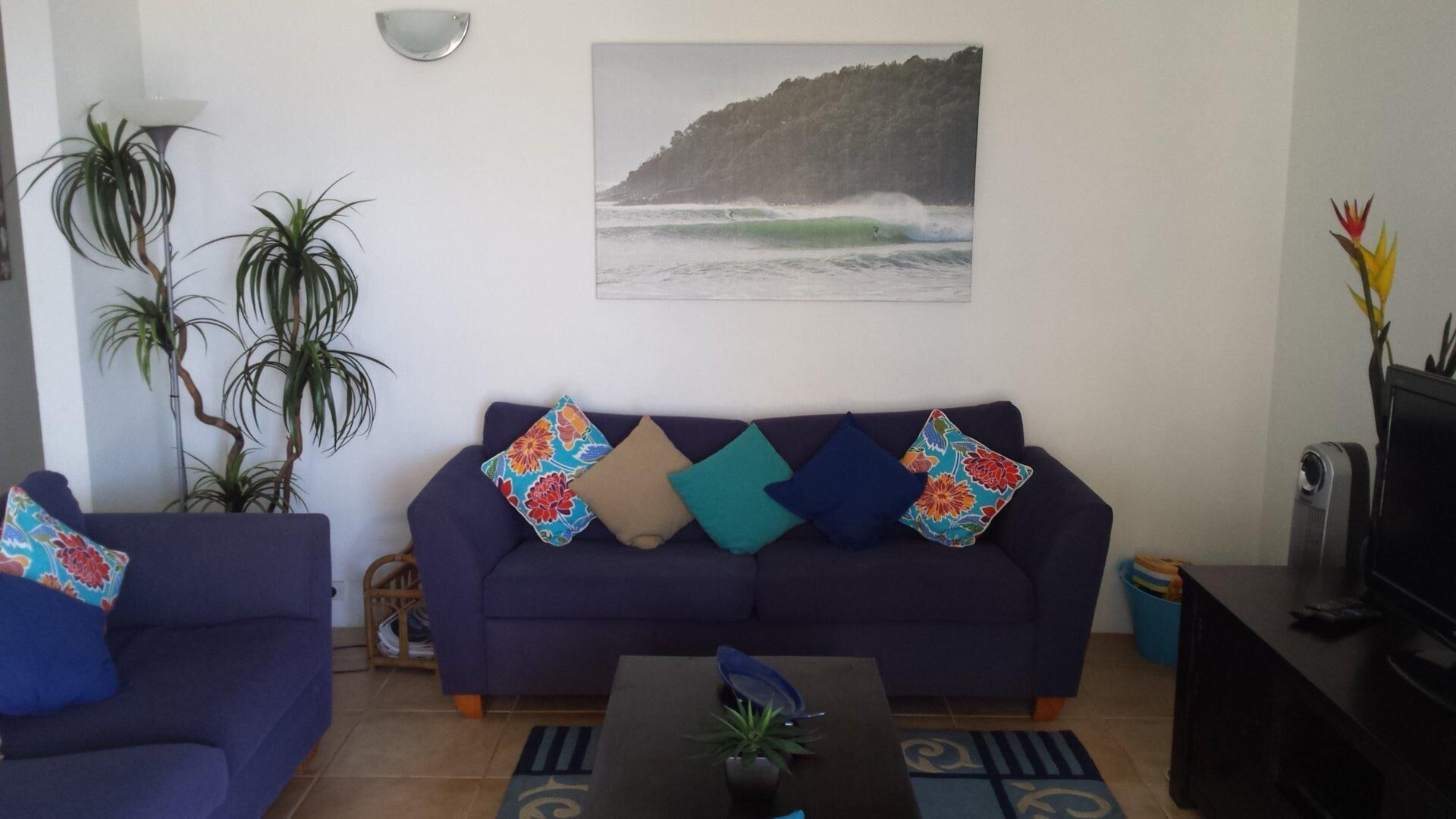 Headlands 10 - Beach Side 2 Bedroom Apartment With Magical Ocean Views - Great Value for Money