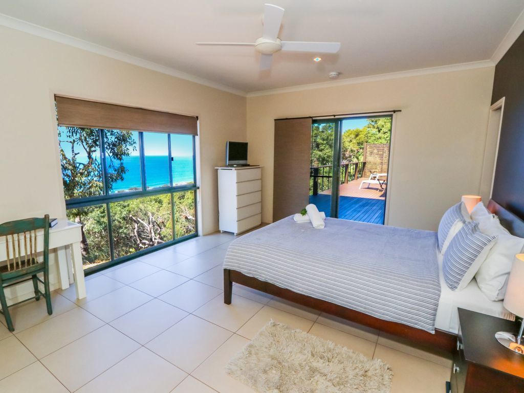 Sunrise 96 - Ocean Front Holiday House