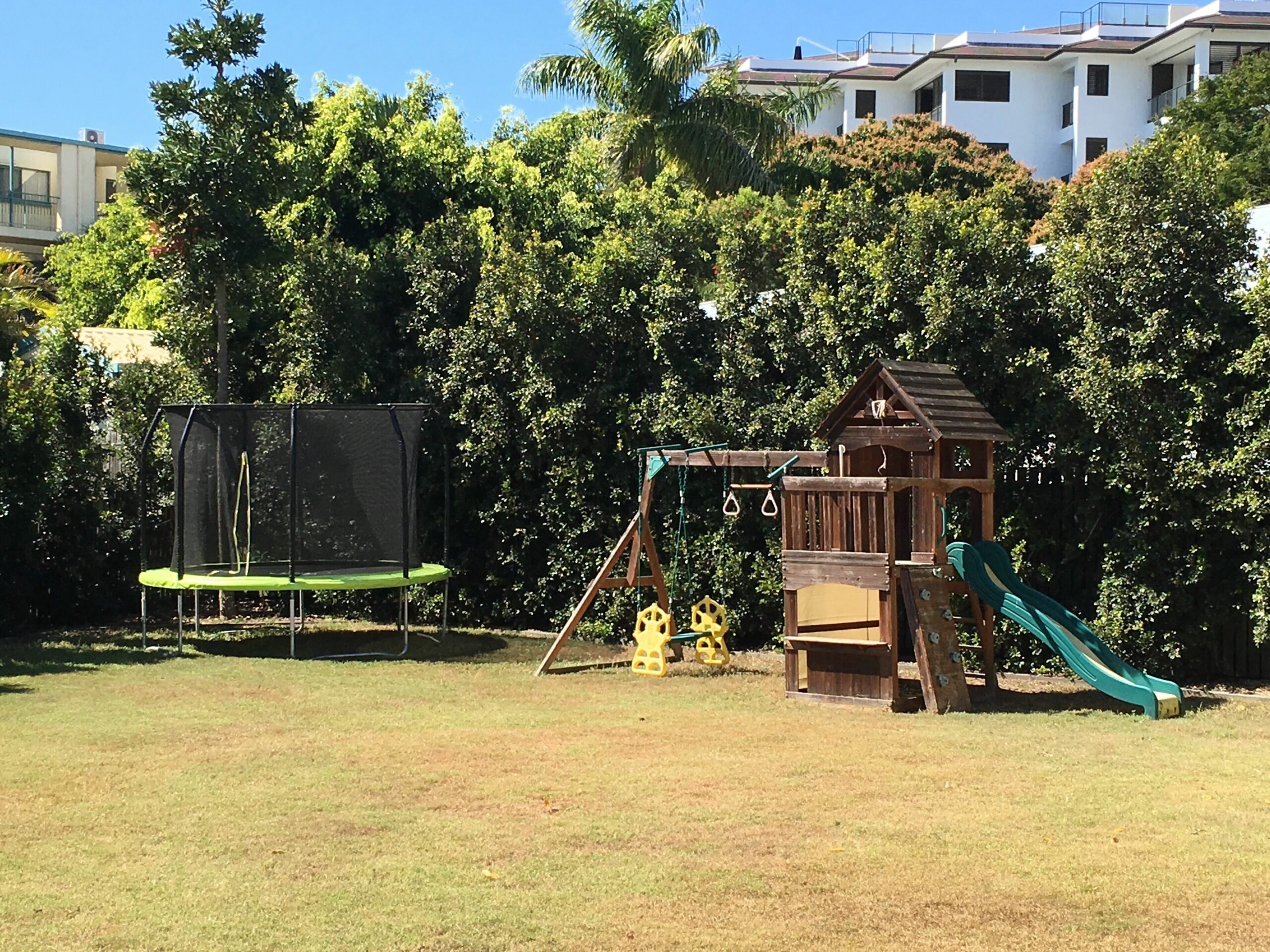 Beautiful family beach house with pool on the bay's best stretch of beach