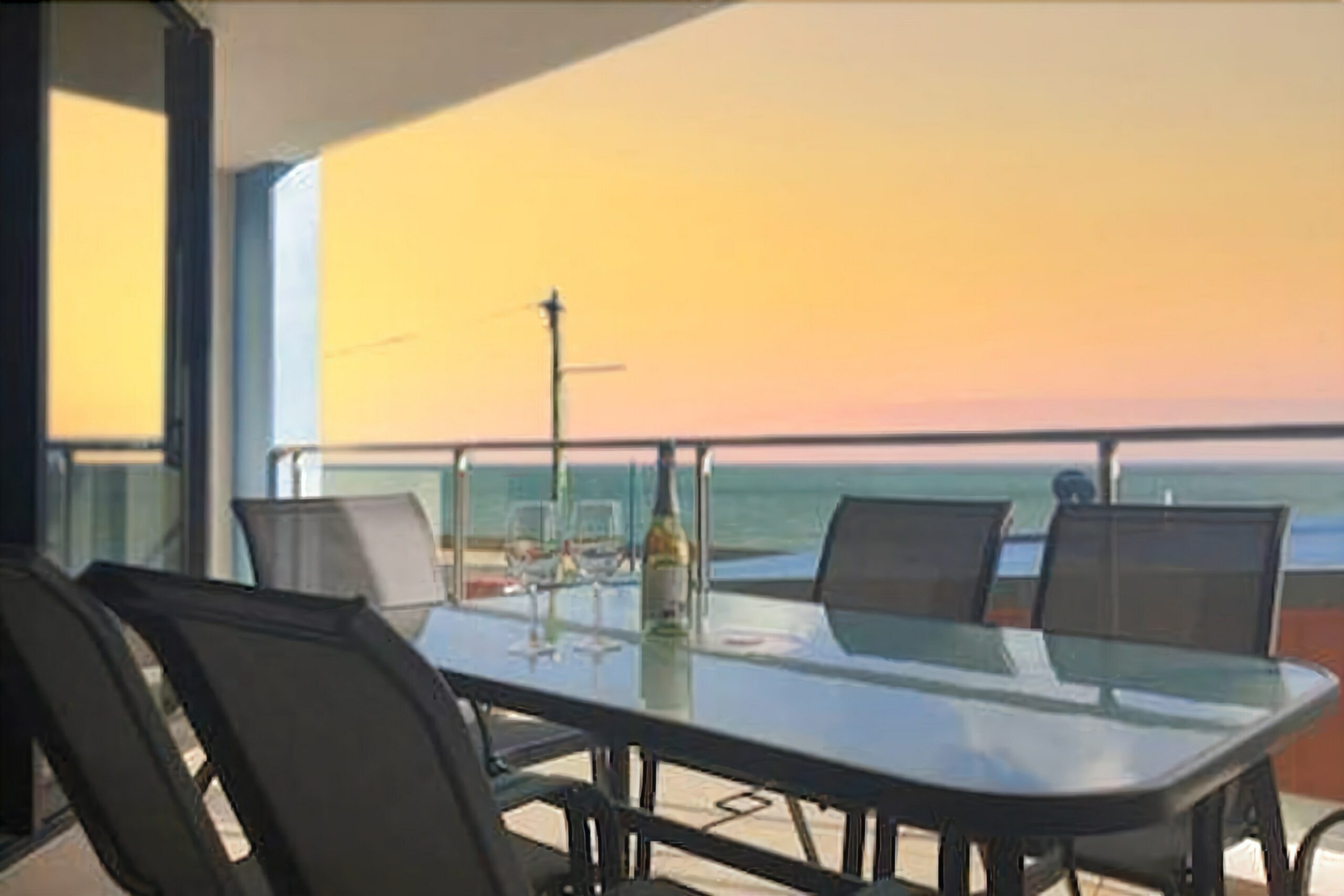 2 Bedroom Apt, Ocean View, Urangan, Hervey Bay