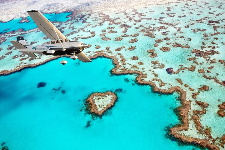 Whitsunday Islands and Heart Reef Scenic Flight - 70 minutes