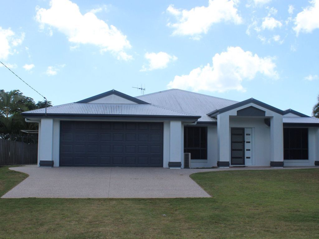 Seahaven - Toogoom- Beachfront- 4br- Aircon- Pets Welcome