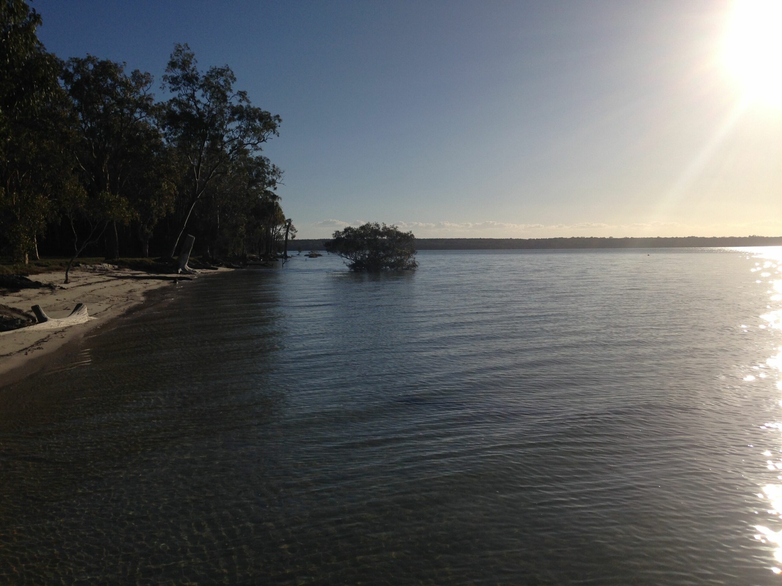 PERFECT GETAWAY ALONG THE GREAT SANDY STRAITS – STONE'S THROW FROM THE BEACH.