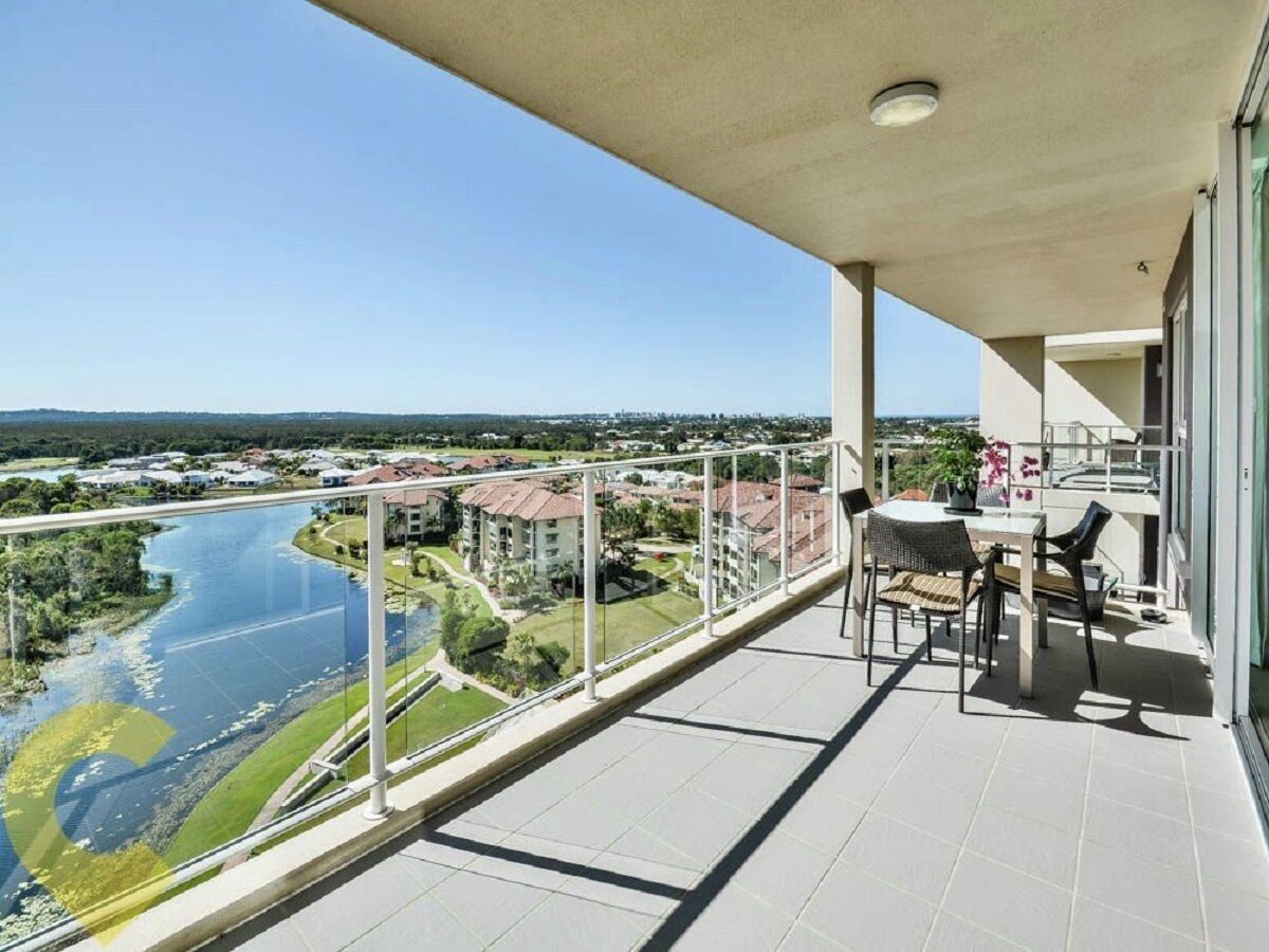 Large 2BR Unit Overlooking the Greg Norman Pelican Waters Golf Course