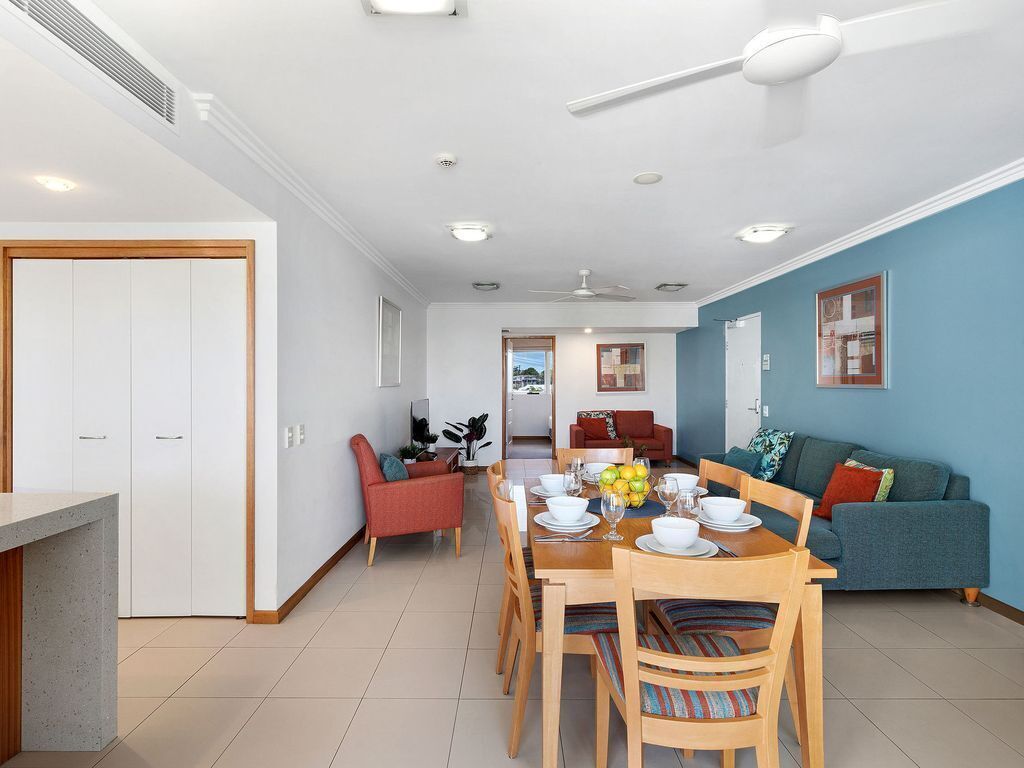 2BR Coolum Beach Rooftop Deckspa Tennis Pool