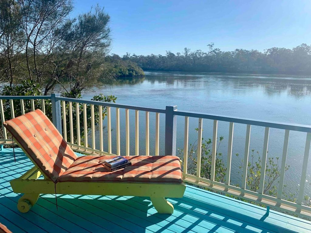 Burrum River Boat House – Pacific Haven- Riverfront – 2BR