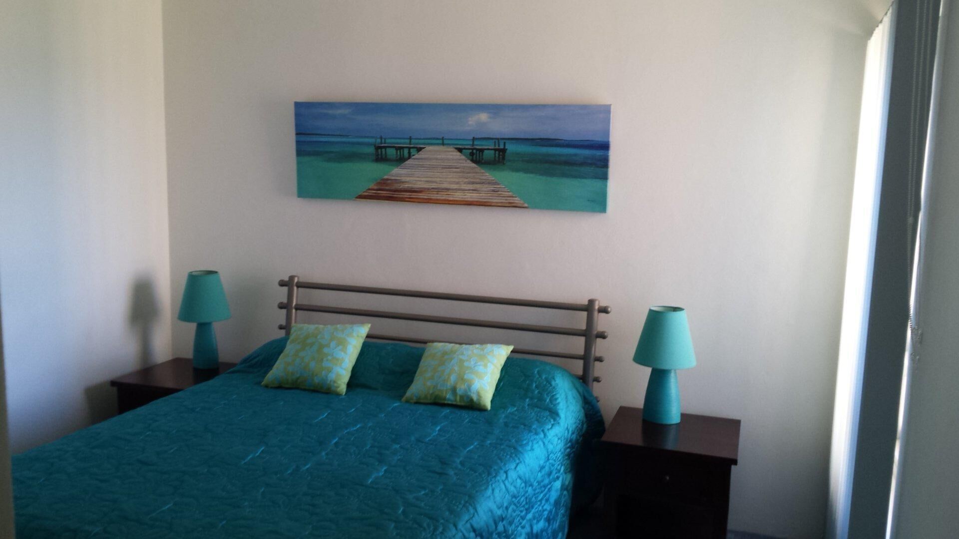 Headlands 10 – Beach Side 2 Bedroom Apartment With Magical Ocean Views – Great Value for Money