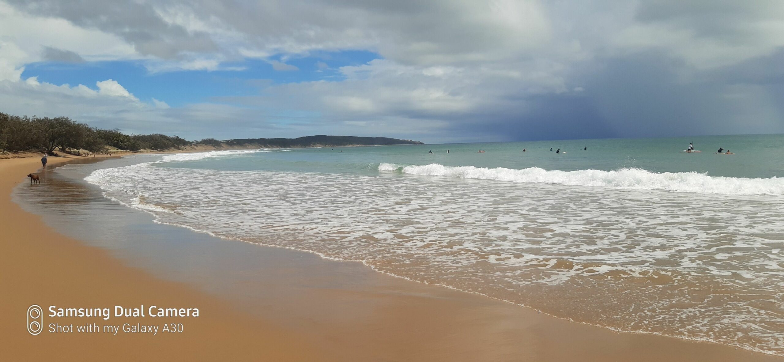 Get the Ocean Vibe at Main Beach, Agnes Water Water