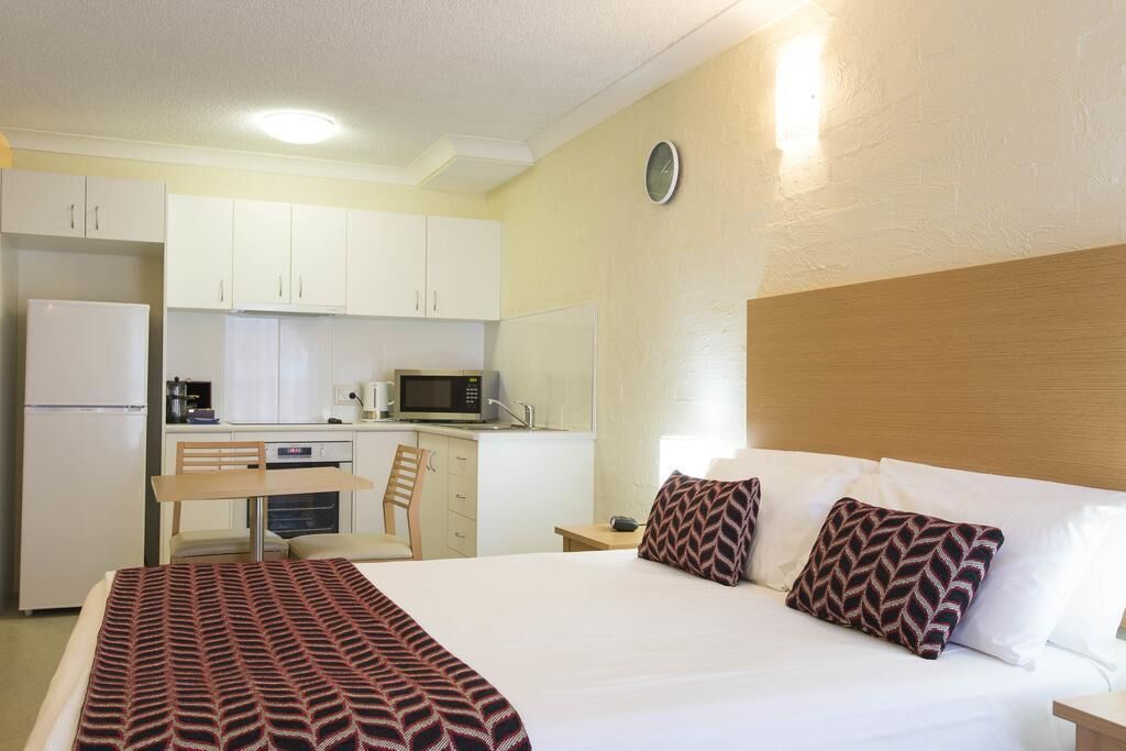 1 Week Getaway for 4 at Kelly's Beach Bargara QLD Australia