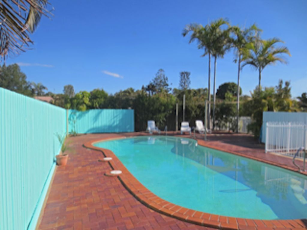 Beachfront Luxury Apartment Hervey BAY