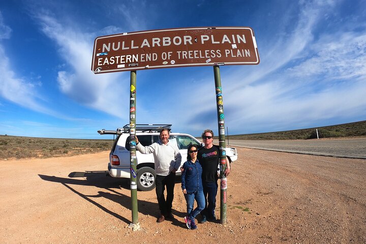 10 Day Adelaide to Perth Private Tour - The Great Australian Wilderness Journey