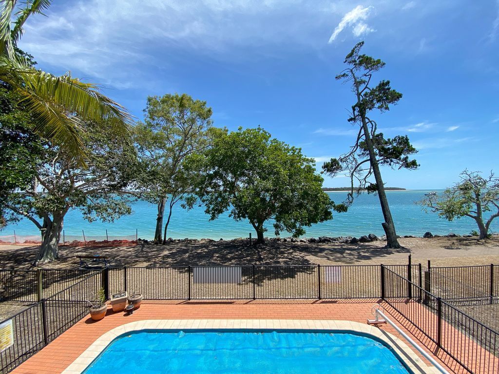 Ocean Shores UP - Burrum Heads- Riverfront - Pool -2br