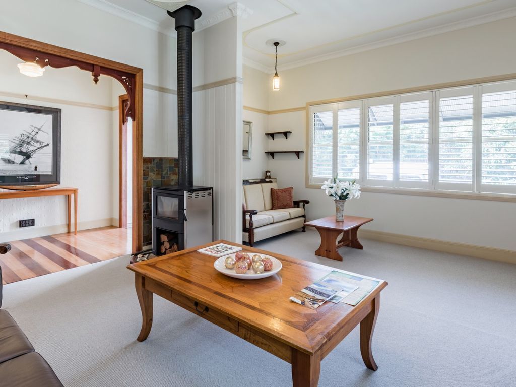 Gracious Spacious & Charming Queenslander, Walk Into Maleny