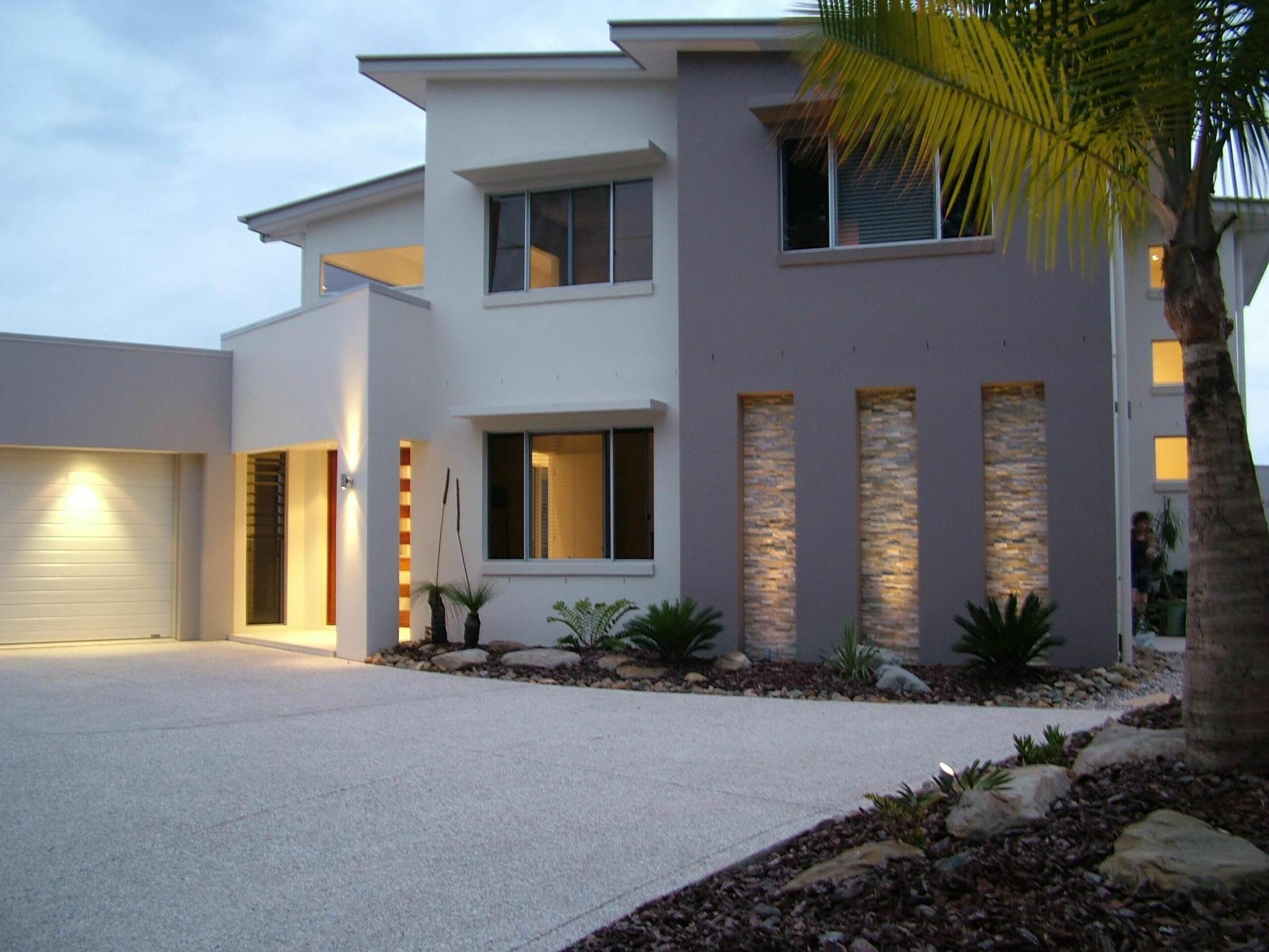 BUDERIM MANSION OCEAN VIEWS