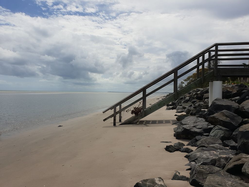 Hau'oli House @ Coco Palms Coastal Retreat, Toogoom Beach