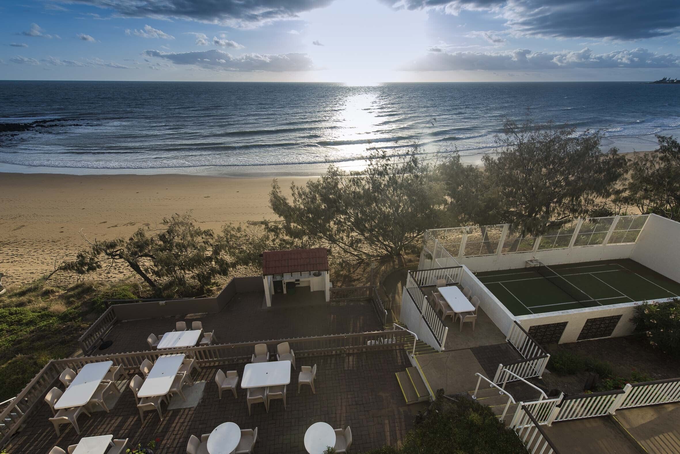 1 Week Getaway for 4 at Kelly's Beach Bargara QLD Australia