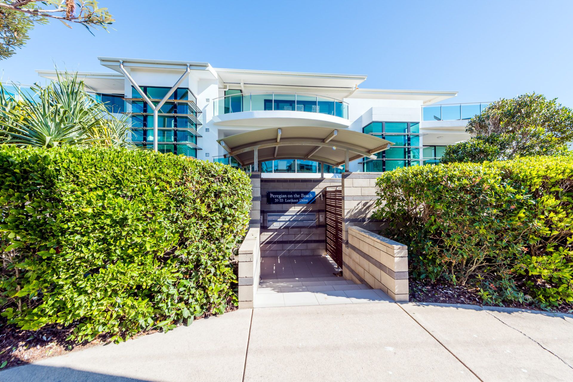 Stylish Beach Side Apartment - Unit 5 - 33 Lorikeet Drive