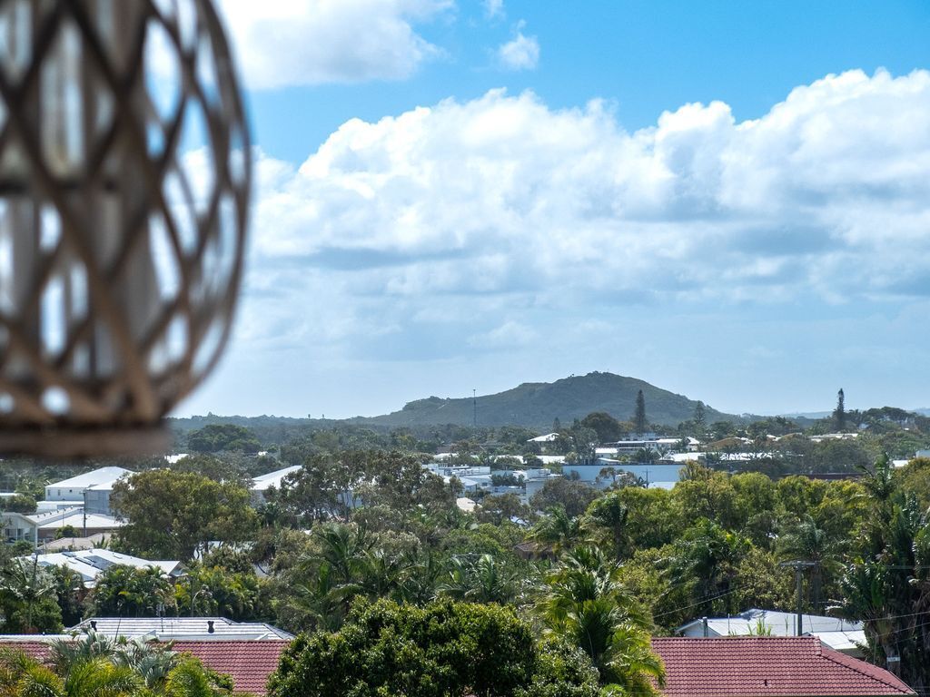 ? Coolum Beach 3 Level Townhouse?private Rooftop Terrace Spa?overlooking Mount C