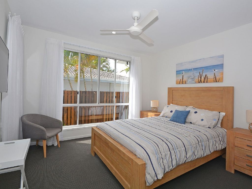 Beachside - Burrum Heads- Beachfront - 3br- Wifi