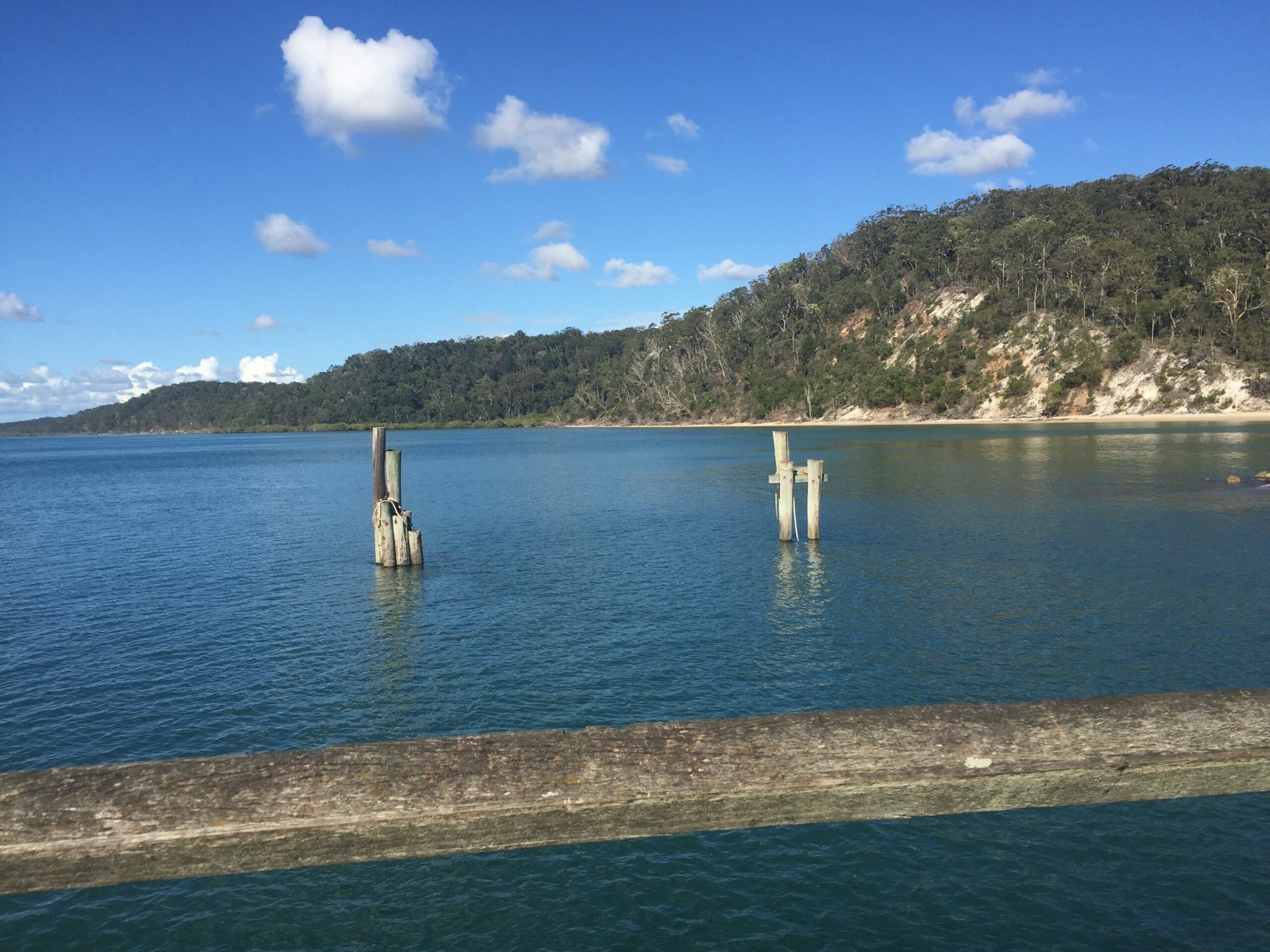 Paradise on Fraser Island, Satinay 631,  Kingfisher Bay. Air conditioned.