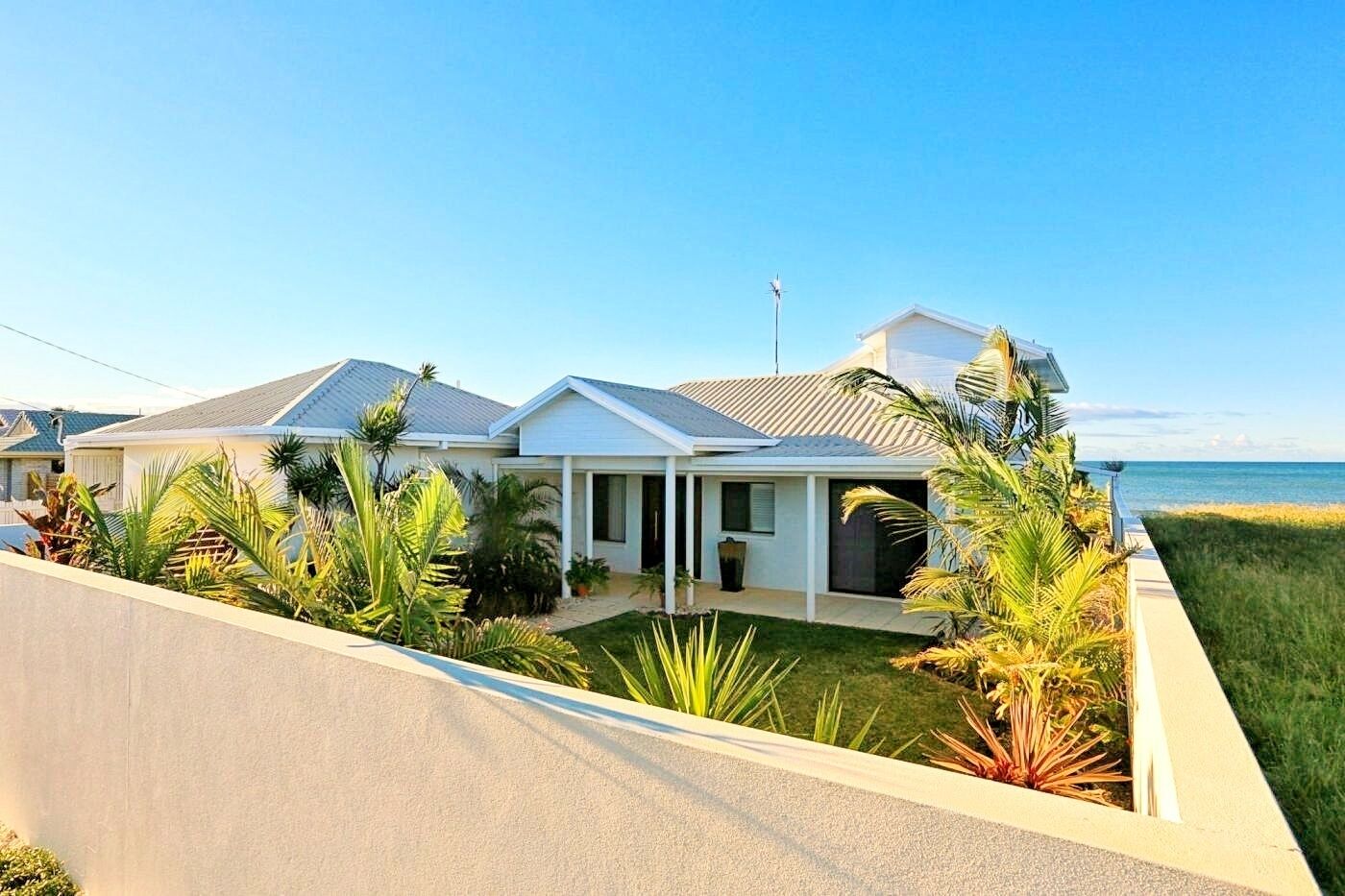 Ocean Front Bargara!