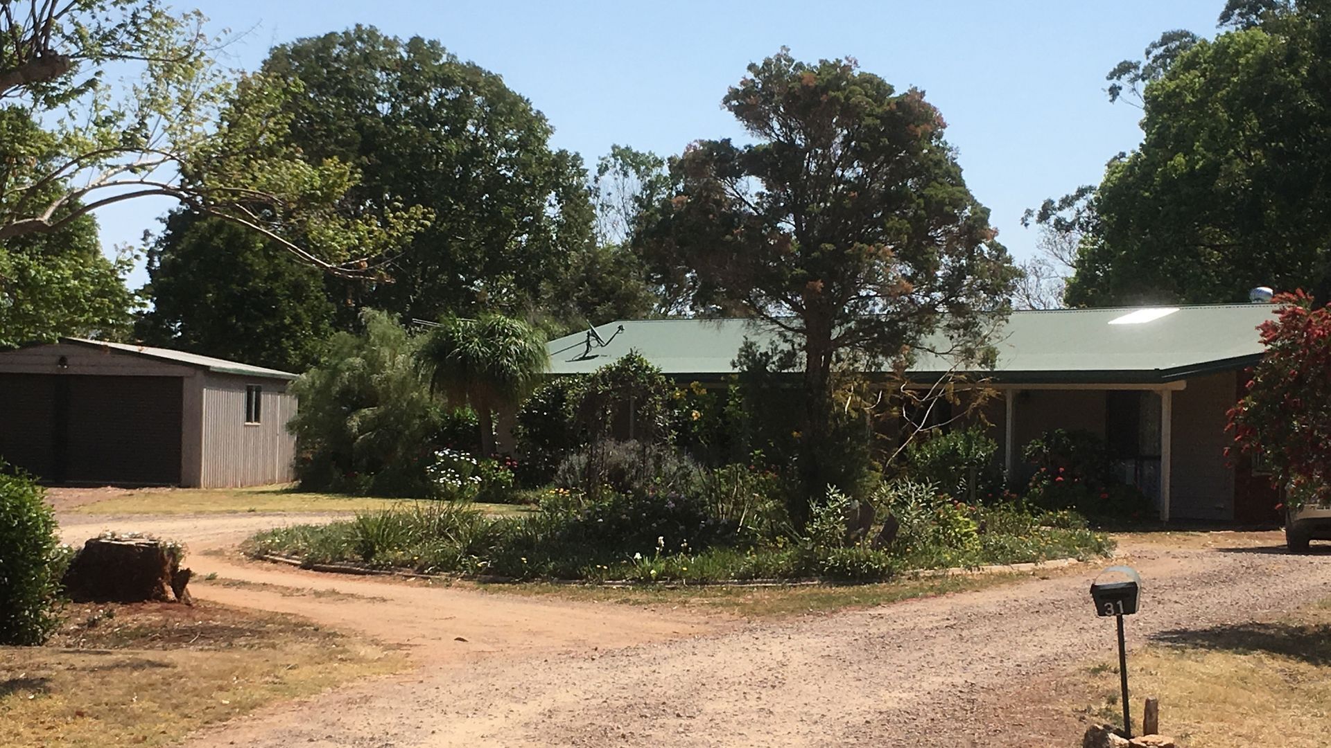 "Kingaroy Short Term Rentals" -The Ranch