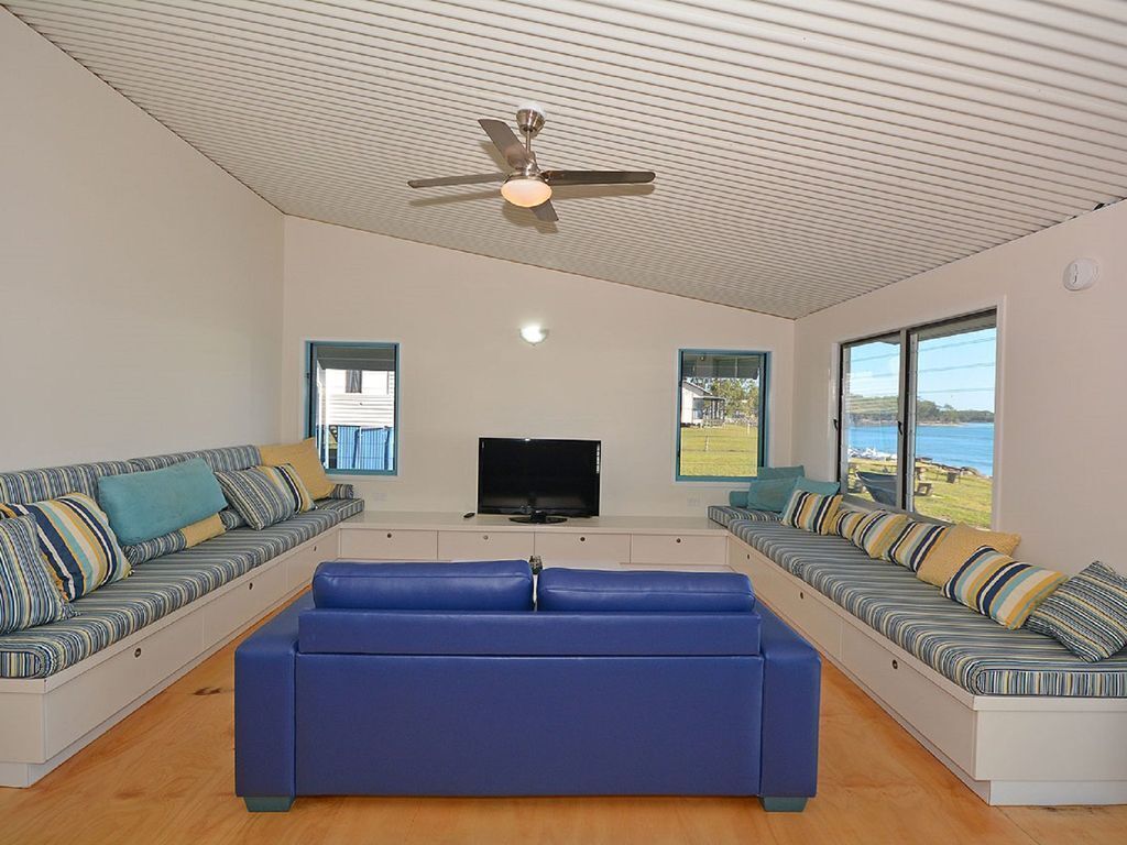 Fish Tales@toogoom - Toogoom - Beachfront - 5BR - Foxtel