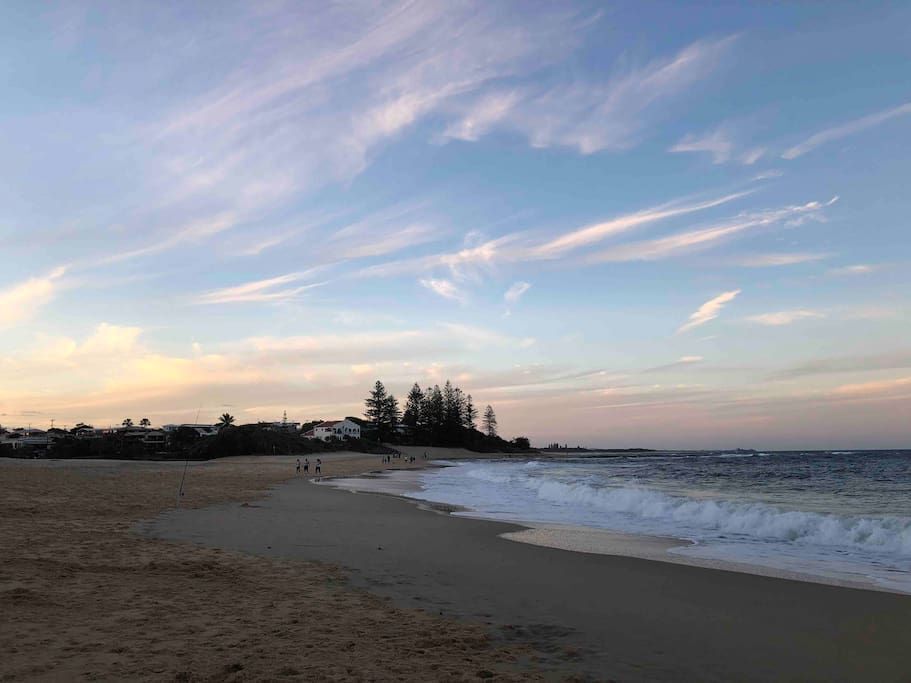 ? Warra Warra at Moffat Beach ? Moffat Ocean Views?across Road From Beach?