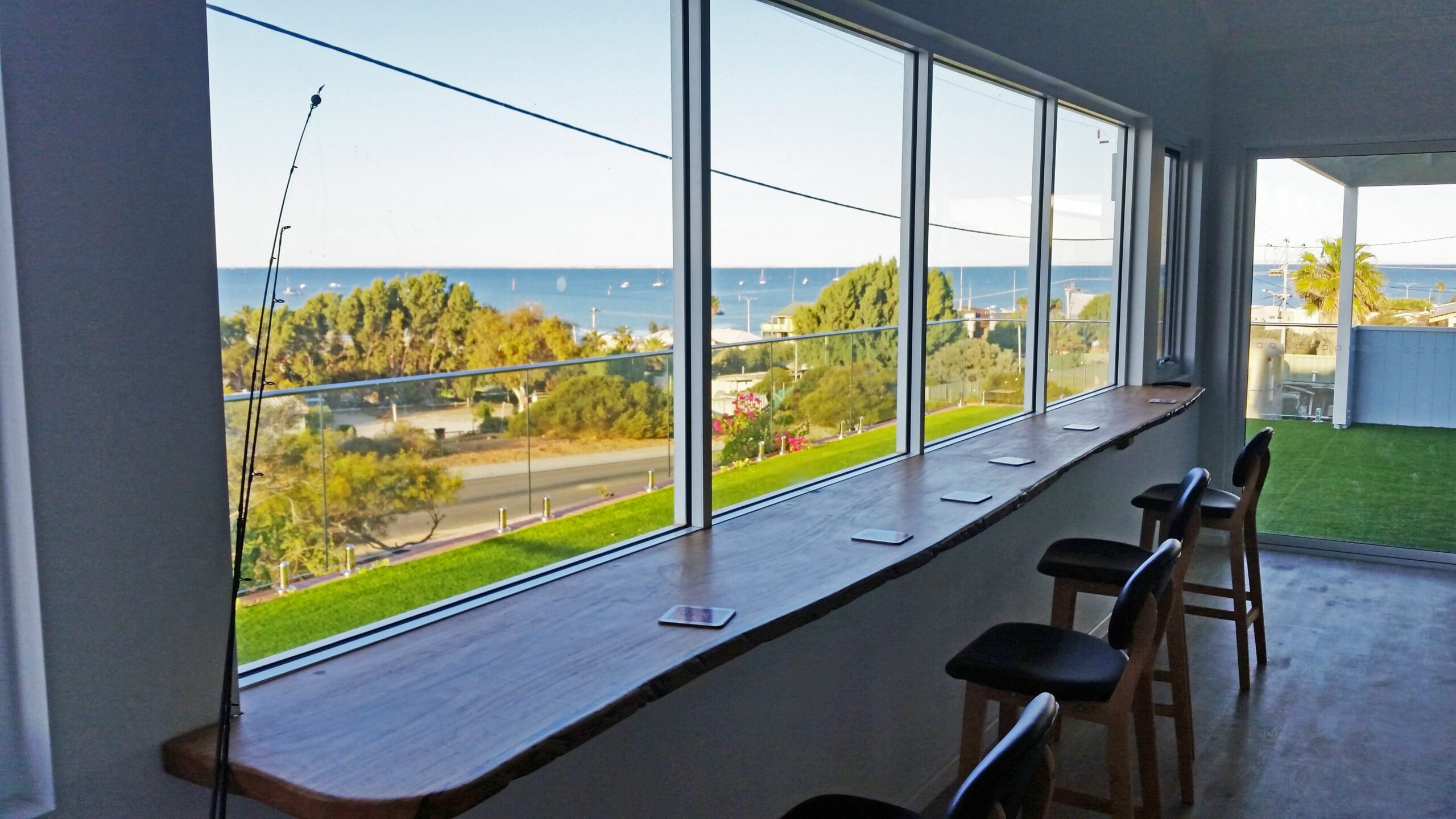 "Bay Reflections"  Magic Retreat with Absolutely Panoramic Views over Shark Bay.