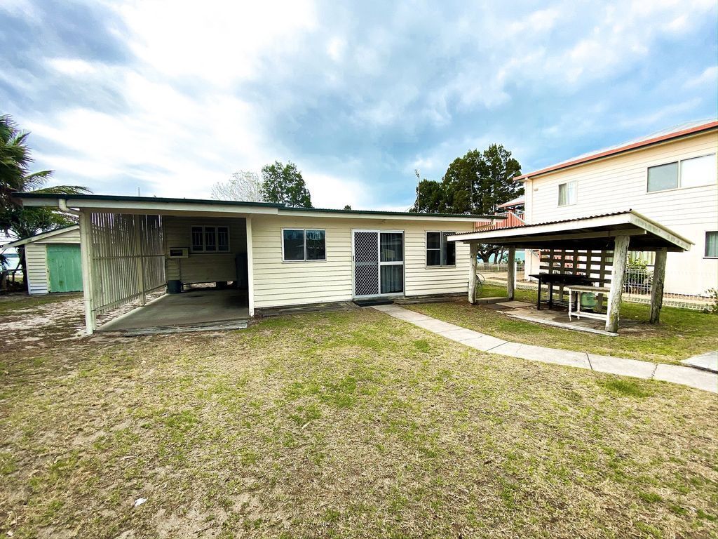 Beachcomber - Burrum Heads - Riverfront - 2BR - Pets Welcome