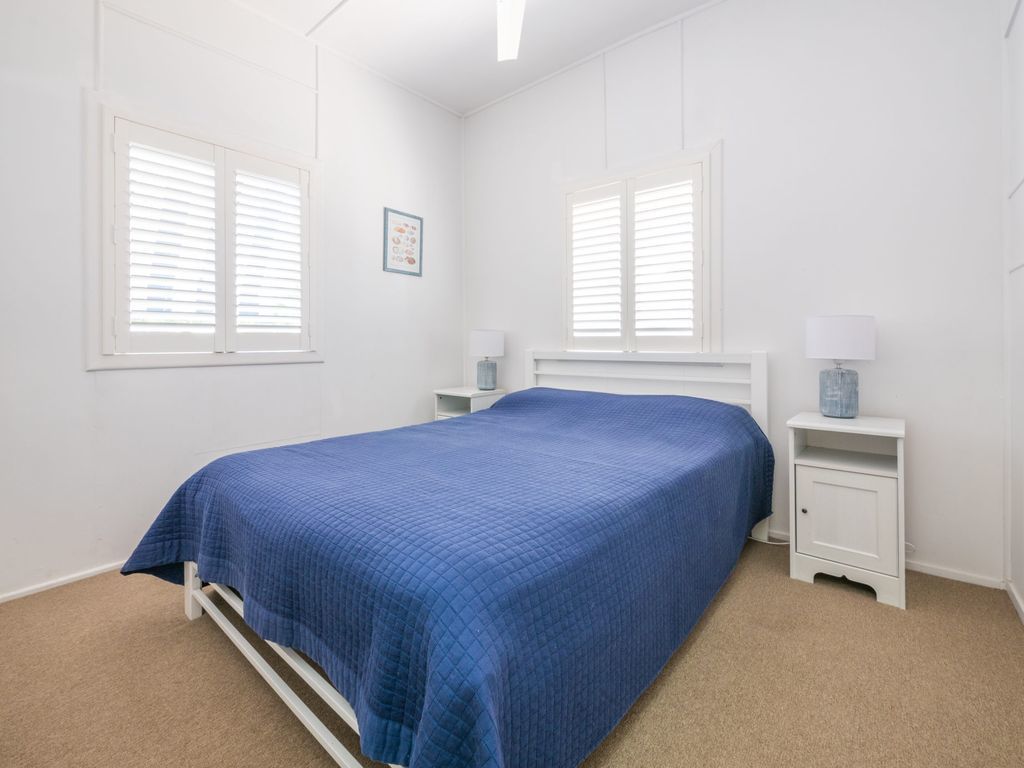 Gull Cottage,129 Landsborough Pde, Golden Beach