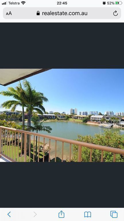 Mooloolaba Apartment on the water