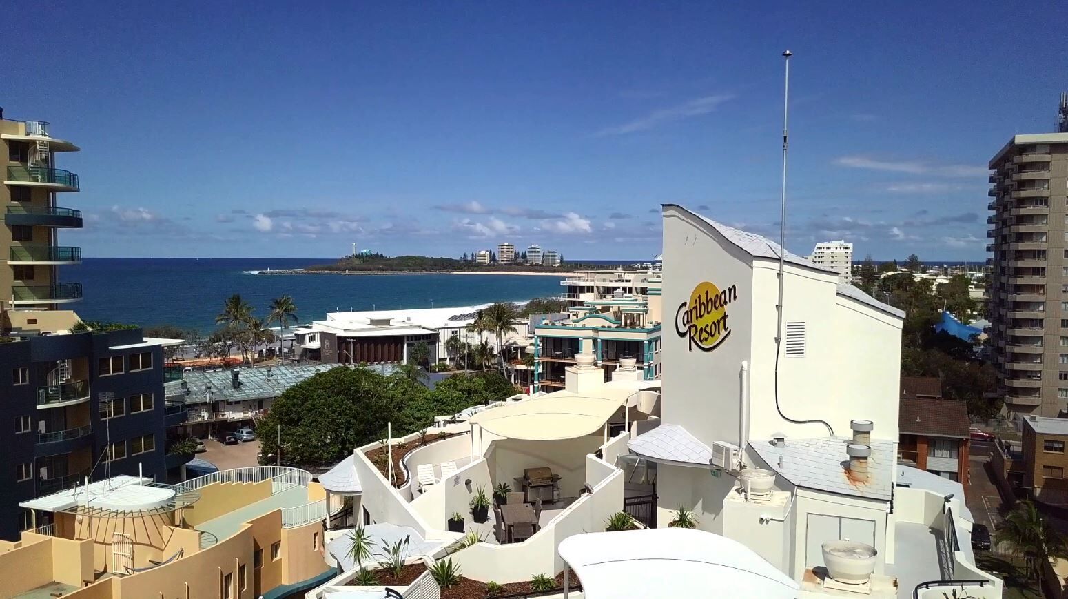 Renovated 2 Bedroom Apartment 2Blocks from Beach - Caribbean Resort Mooloolaba