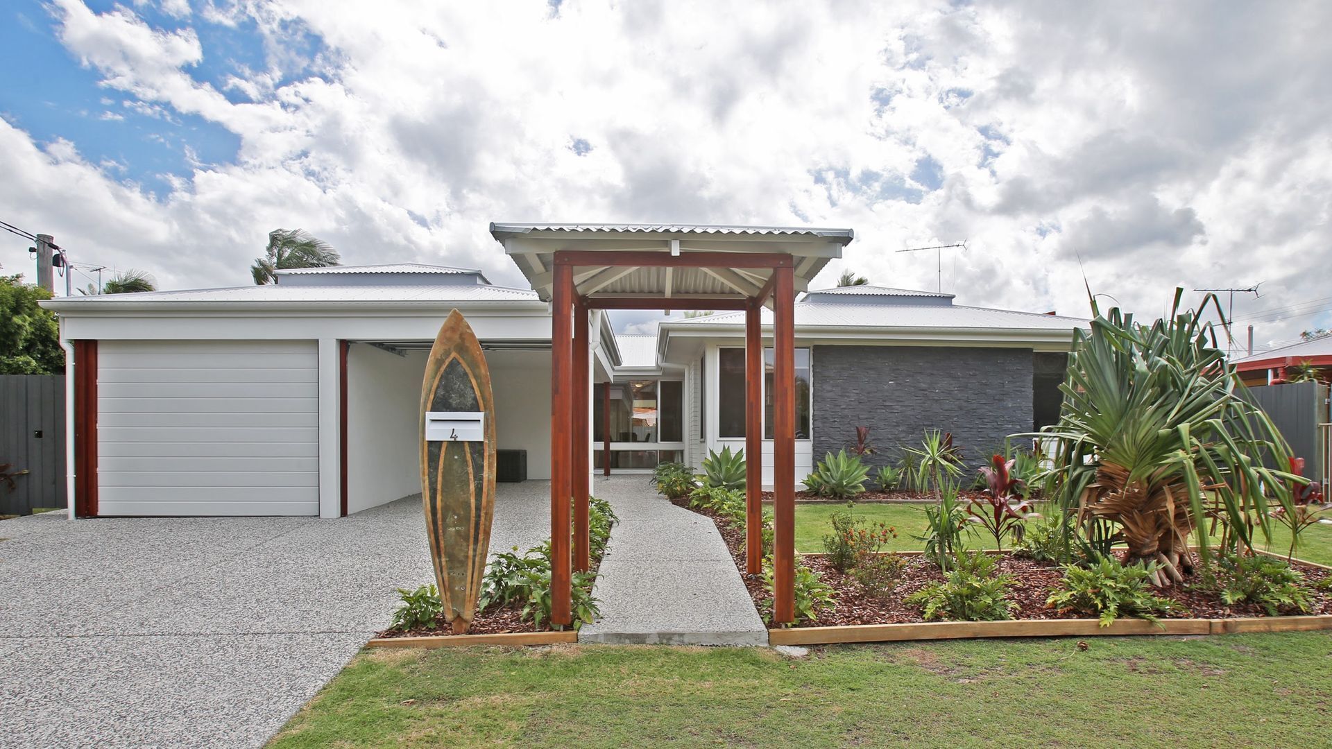 Renovated Beach House in the Heart of Mooloolaba