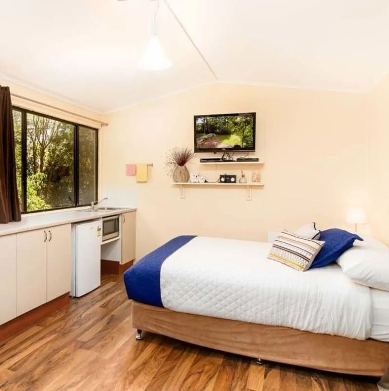 Cosy & Relaxing Country Getaway at Lorikeet Studio Apartment