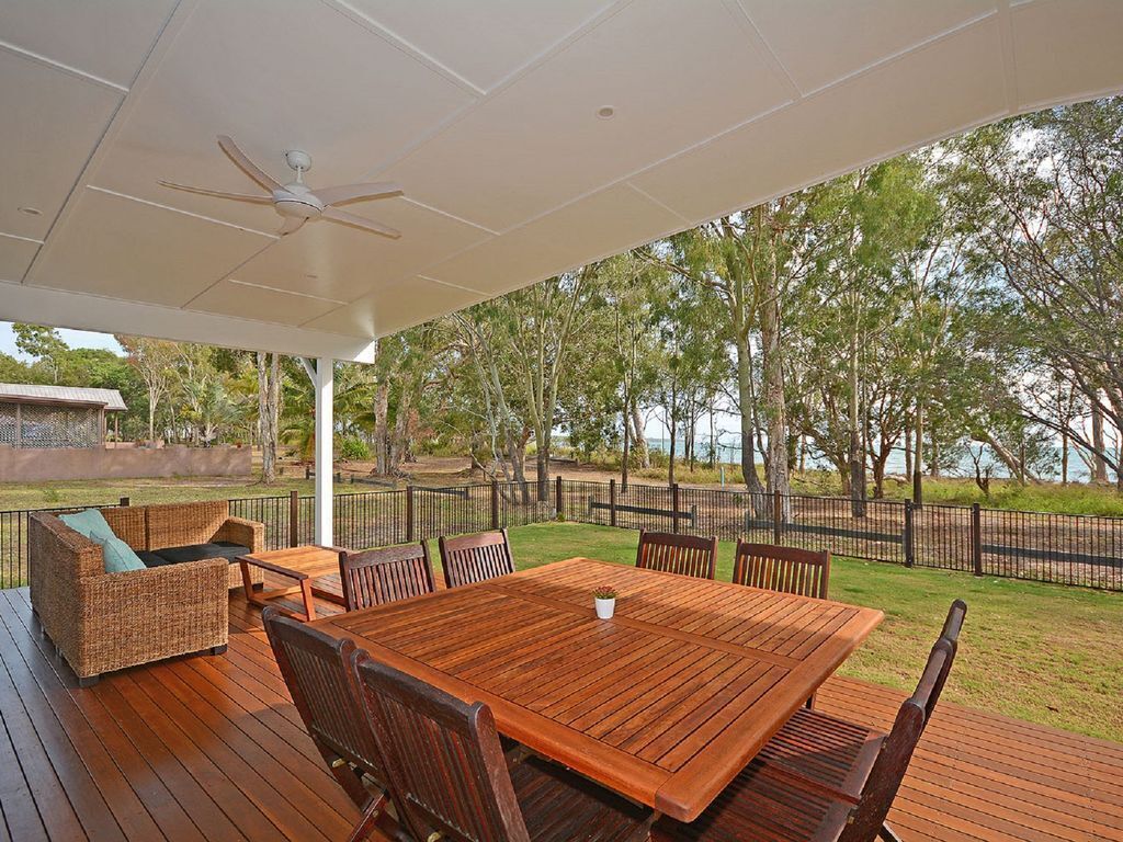 Beachside - Burrum Heads- Beachfront - 3br- Wifi