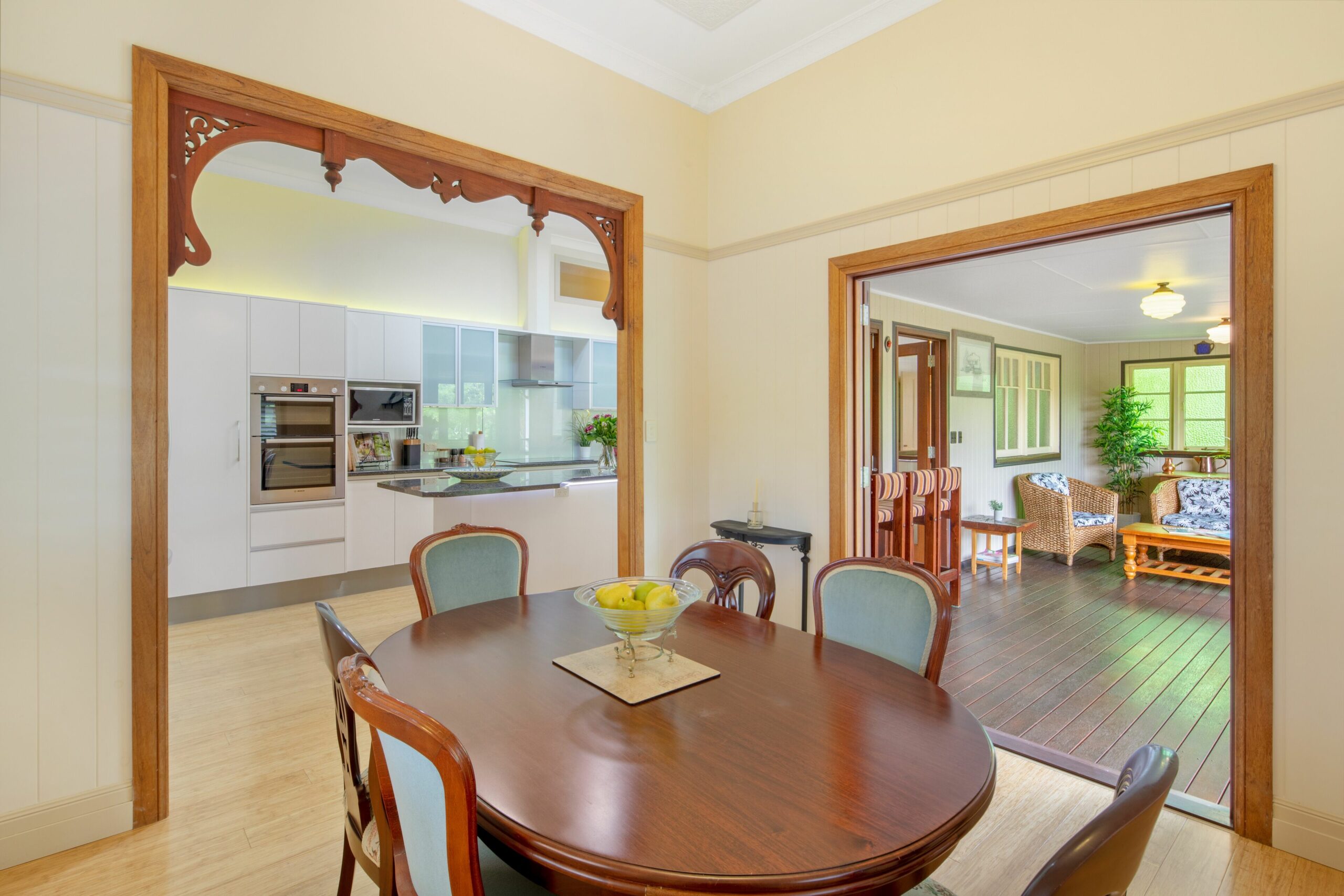 Gracious Spacious & Charming Queenslander, Walk Into Maleny