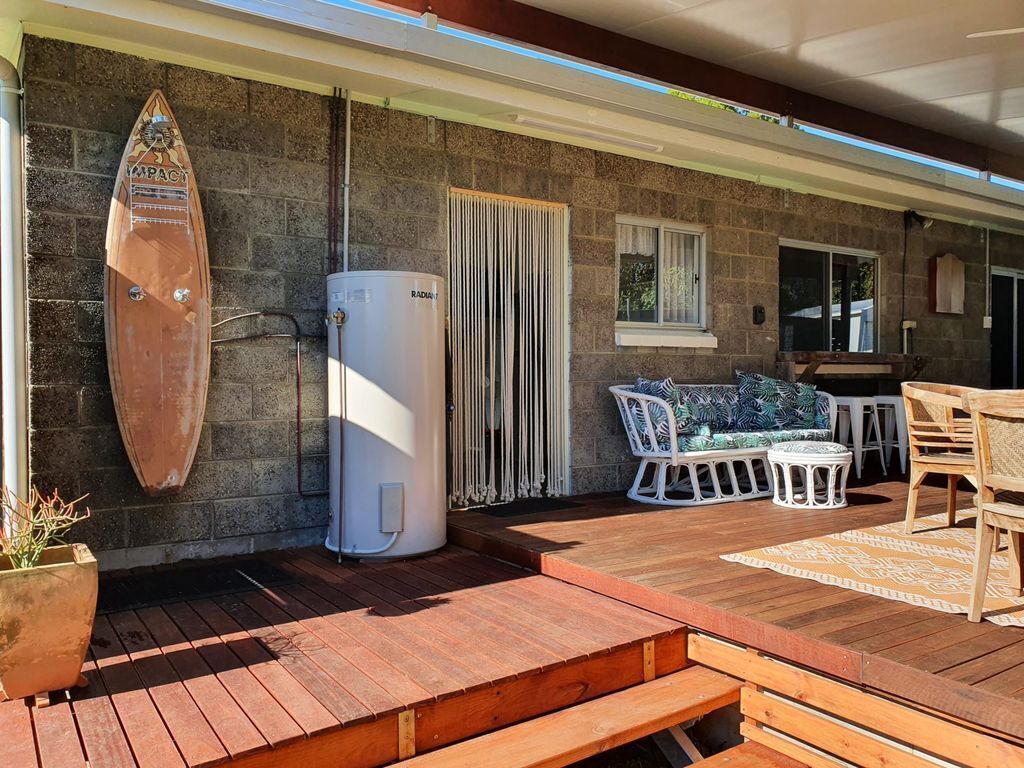 12 Zircon Street - Renovated Beach Shack With the Perfect Blend of Comfort and Coastal Cool