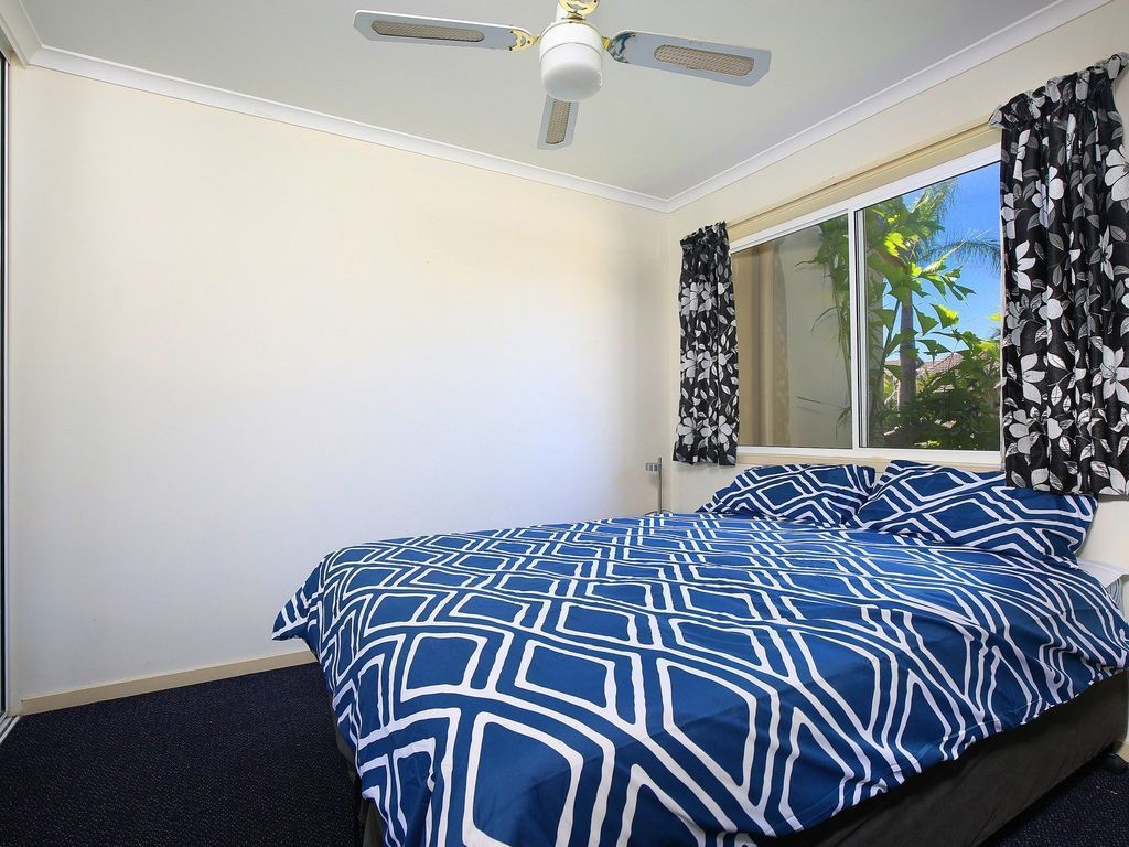 Resort Style - The Oasis Resort Villa 7, 2 Landsborough Pde